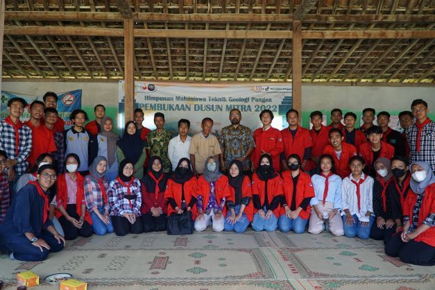 Jurusan Teknik Geologi